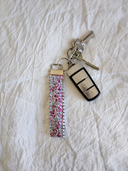 Key Fob - Wiltshire Bud B